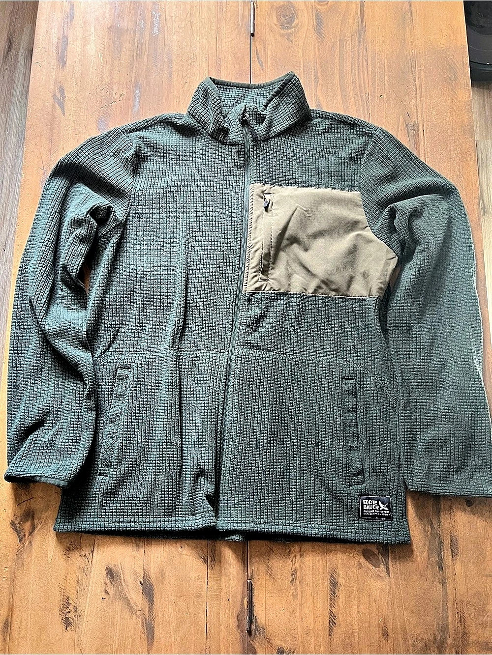 Eddie Bauer Men's Full-Zip Fleece Jacket Green With Brown Pocket